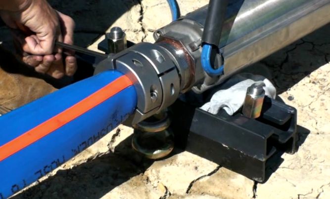 Máy bơm nước Hoả tiễn cho giếng khoan